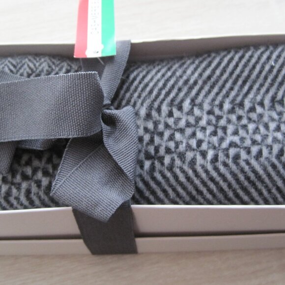 IL MORO FIRENZE Cashmere Blend Plaid Scarf Made in Italy - Picture 4 of 4